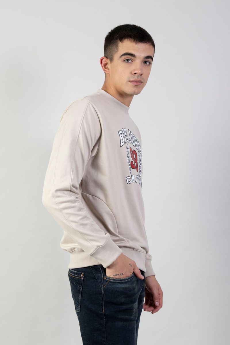 Buzo-