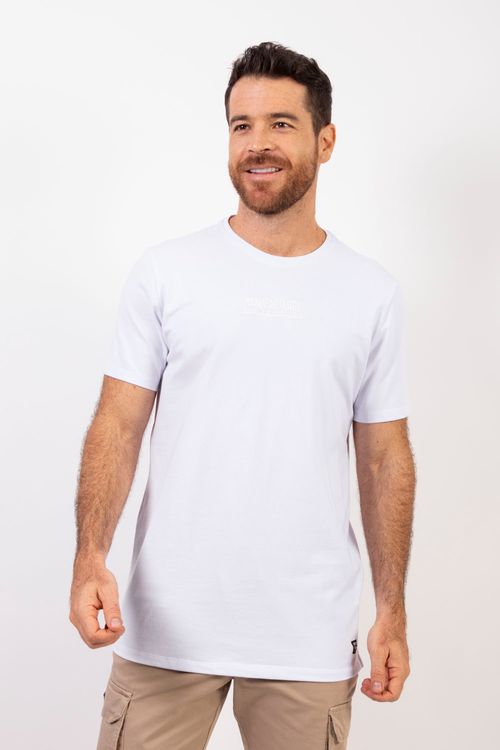 Camiseta Masculina Cuello Redondo Essential en Piqué Lycrado