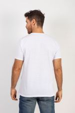 Camiseta-cuello-V