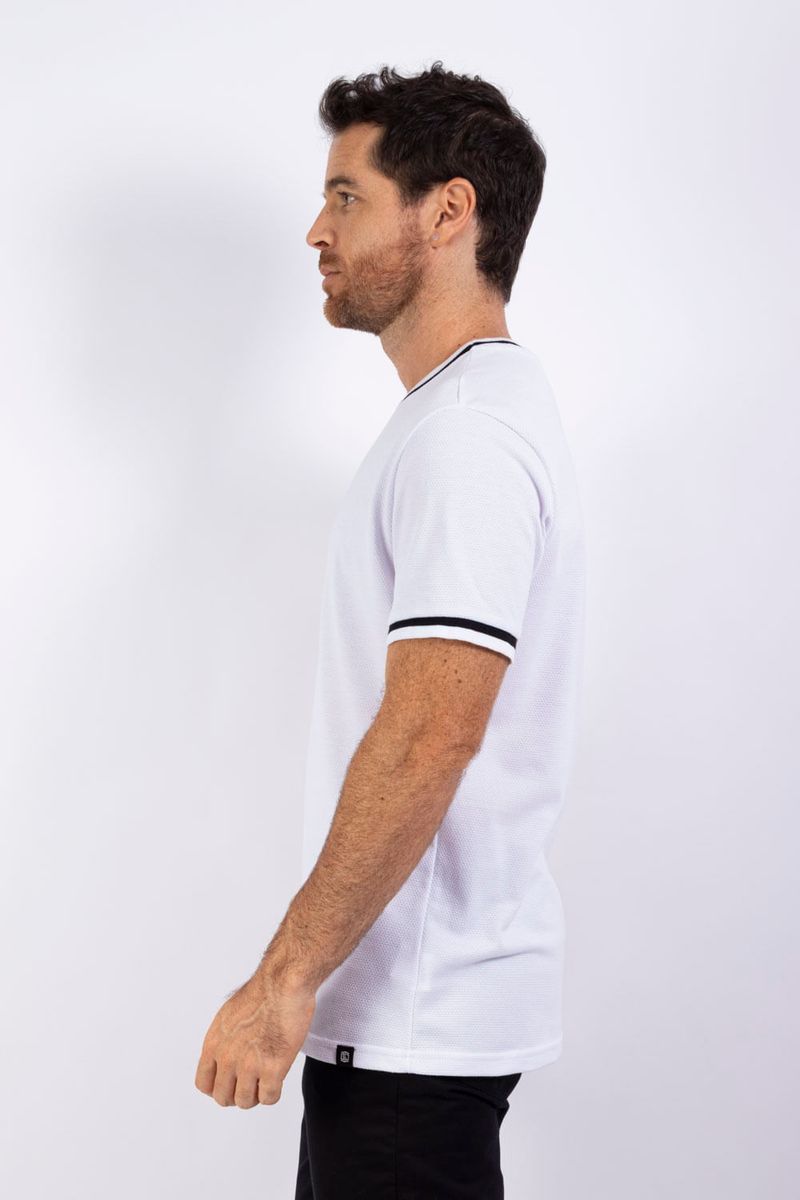 Camiseta-cuello-redondo