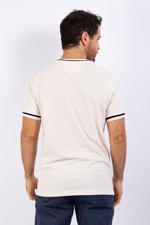 Camiseta Masculina Cuello Redondo Essential en Tela con Textura