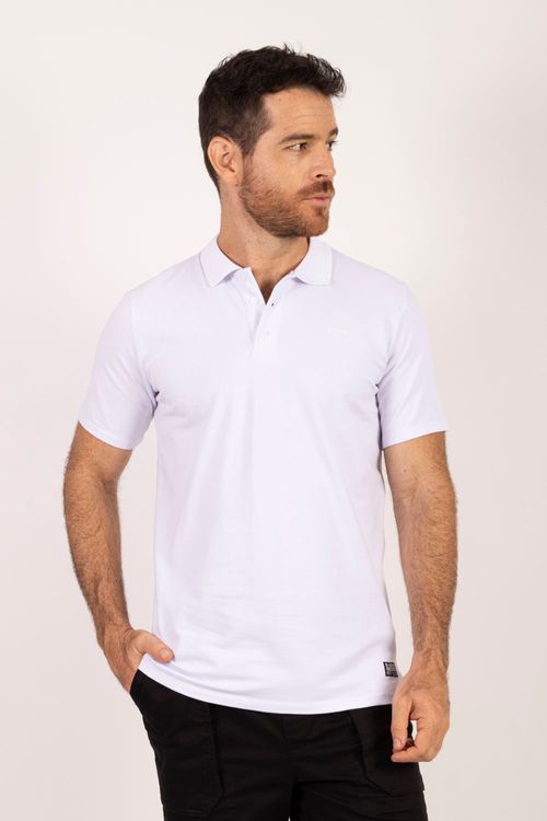 Camiseta Masculina Polo Slim Fit Essential en Piqué Lycrado
