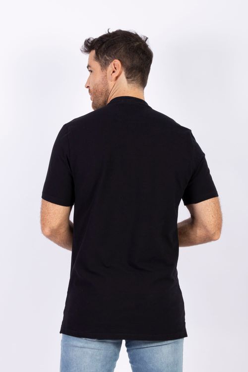 Camiseta Masculina Polo Cuello Nerú Essential en Piqué Lycrado
