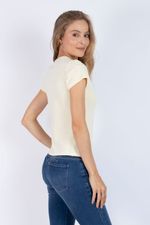 Camiseta-cuello-redondo