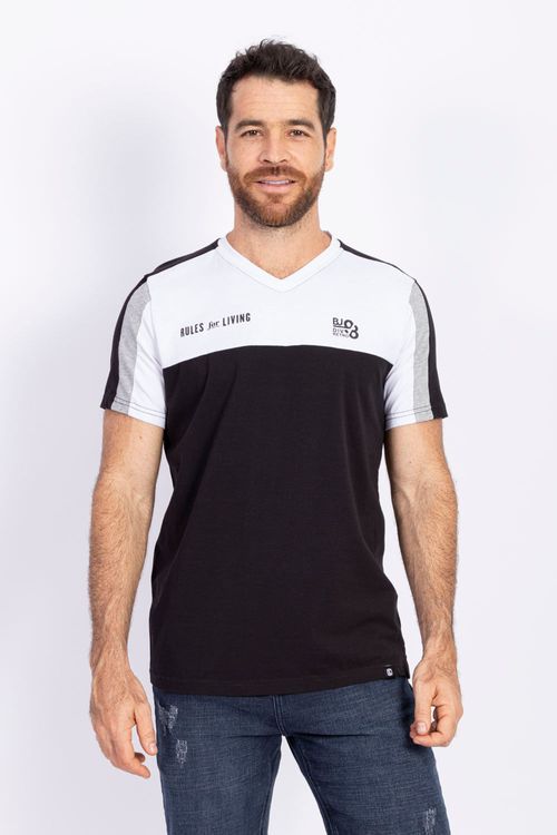 Camiseta Cuello V con Bloques de Color en Contraste Superior