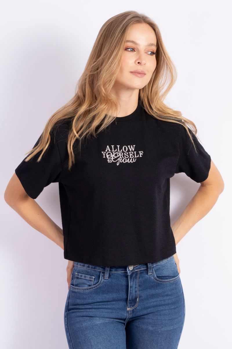 Camiseta-cuello-redondo