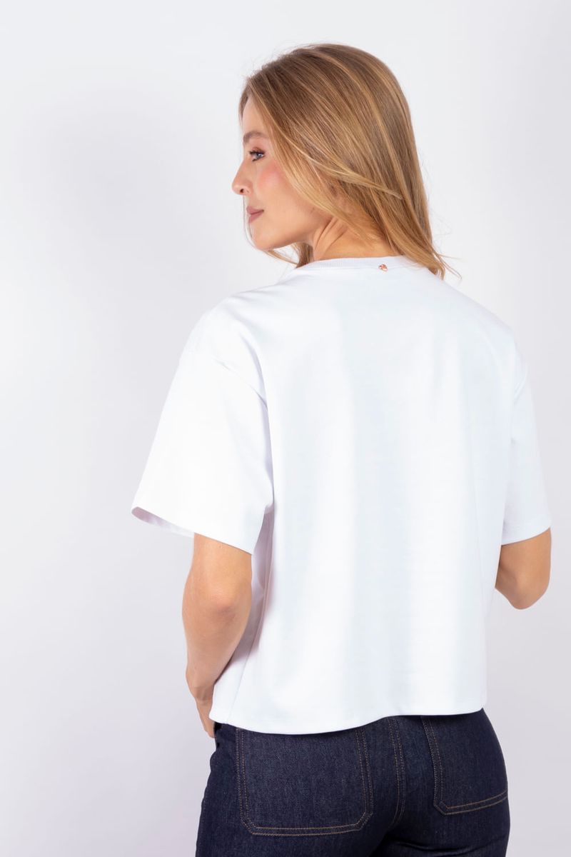 Camiseta-cuello-redondo