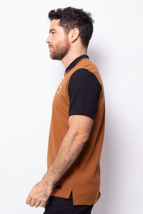 Polo Moderno