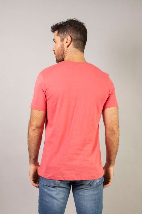 Camiseta Masculina Cuello Redondo Essential en Algodón