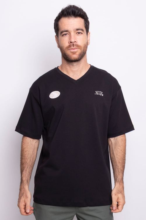 Camiseta V