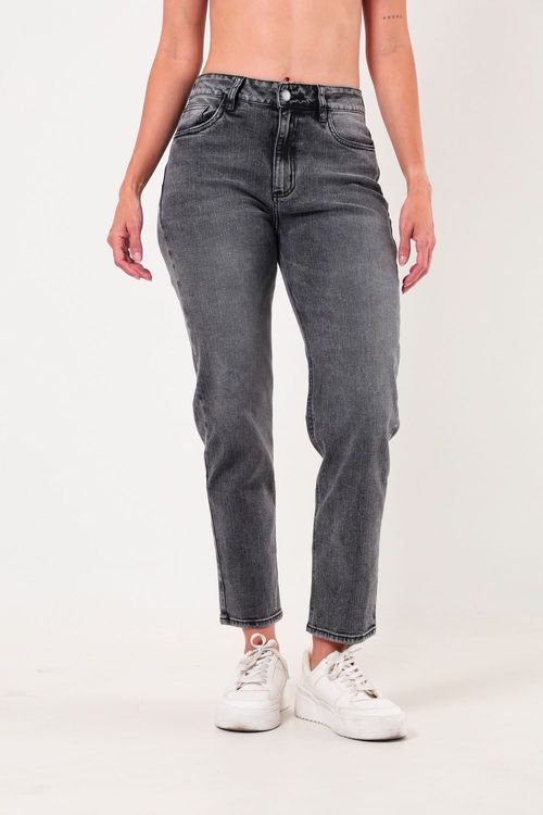 Pantalón Slim Fit