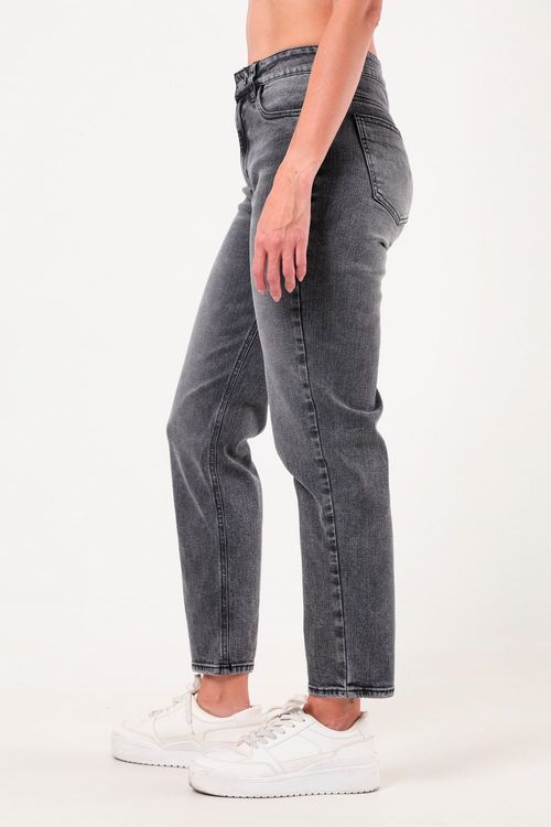 Pantalón Slim Fit