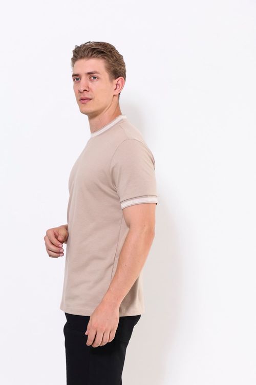 Camiseta Essential