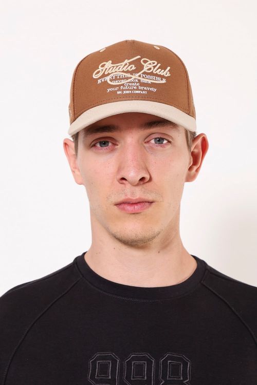 Gorra Studio Club
